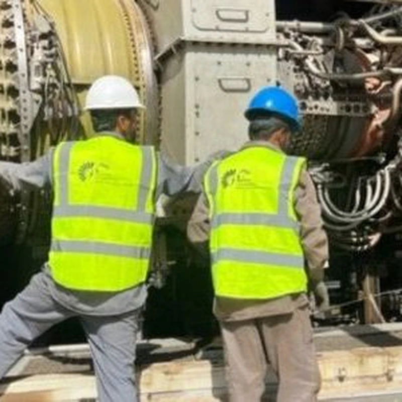 MEITICS technicians servicing a gas turbine